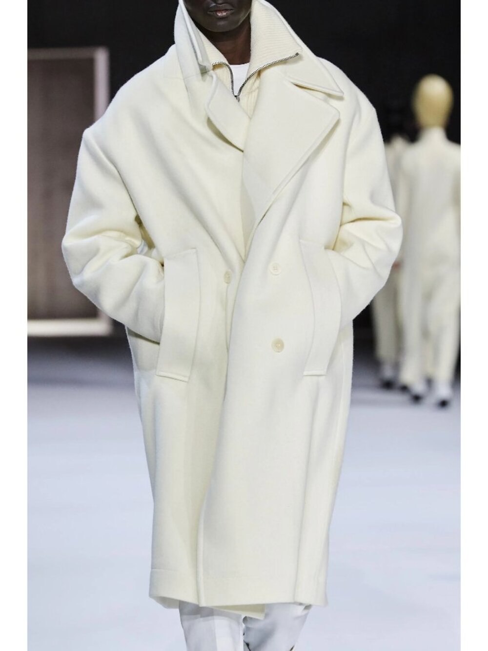 NWT $1736 Haider Ackermann Notched Lapel Double Breasted Wool Coat Cream Size 34
